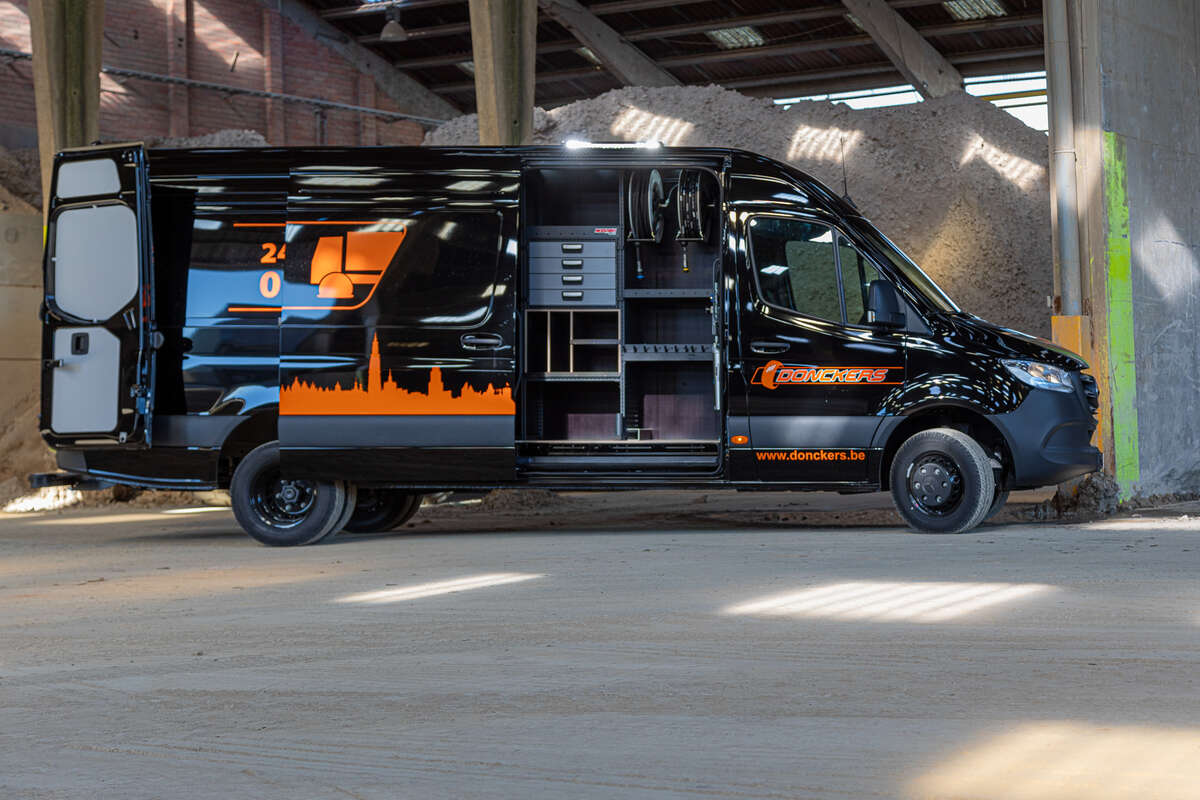 20260318 - RFQ25_2017 - Donckers - Mercedes Sprinter-LQ-041.jpg