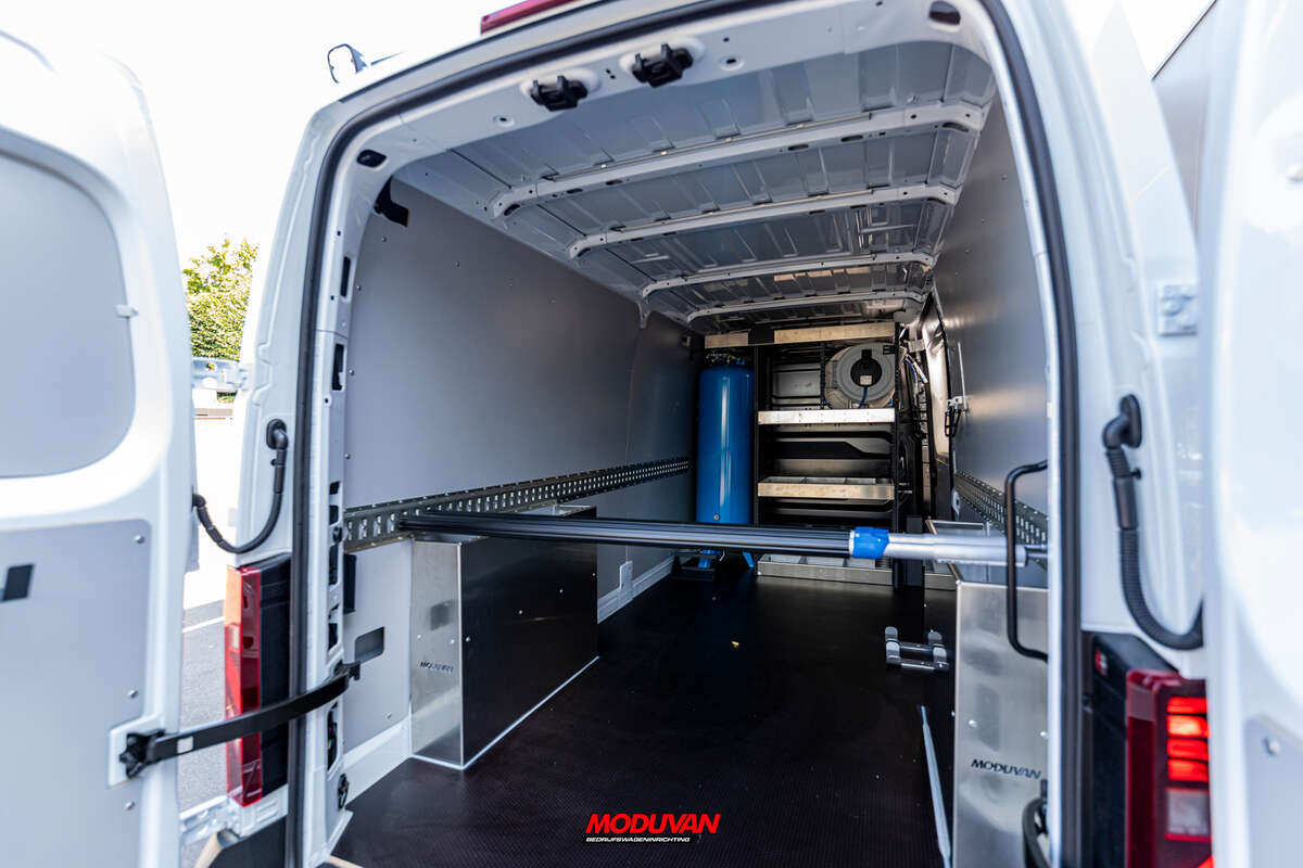 20260715 - RFQ26_1256 - Q-team - Renault Master-LQ-016.jpg
