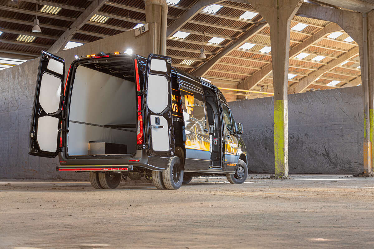 20260318 - RFQ25_2017 - Donckers - Mercedes Sprinter-LQ-042.jpg