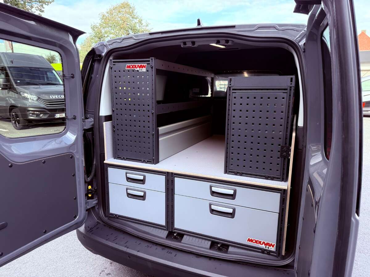 landmetersbureel-de-brabander-vw-caddy (4).JPEG