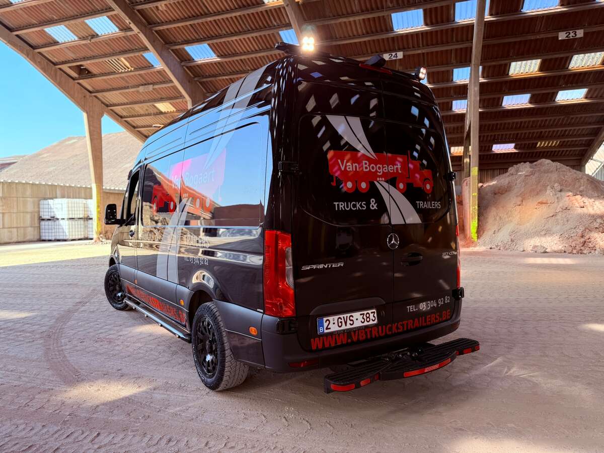 van-bogaert-mercedes-sprinter (17).JPEG