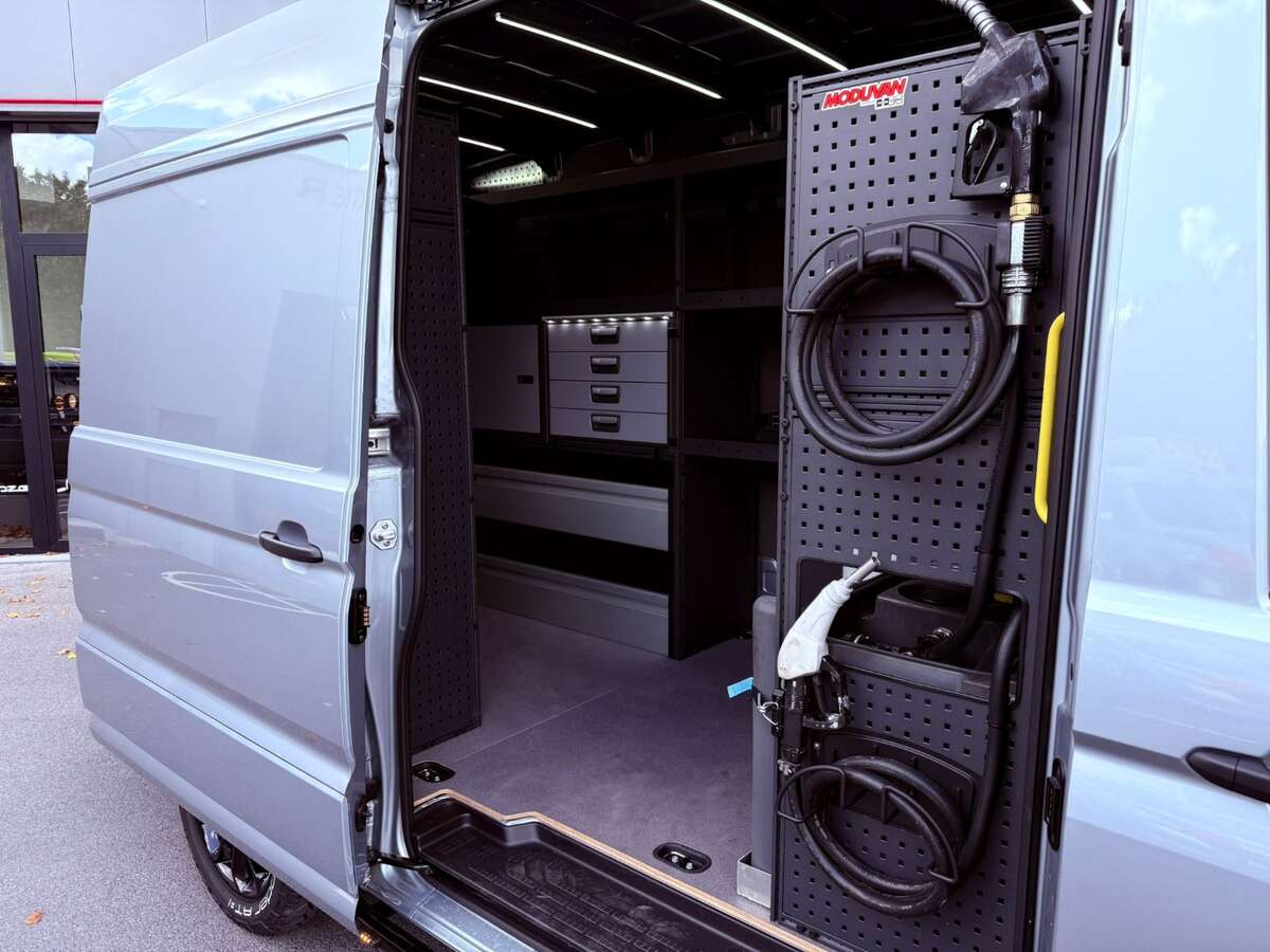 ds-groen-grond-man-tge (1).JPEG