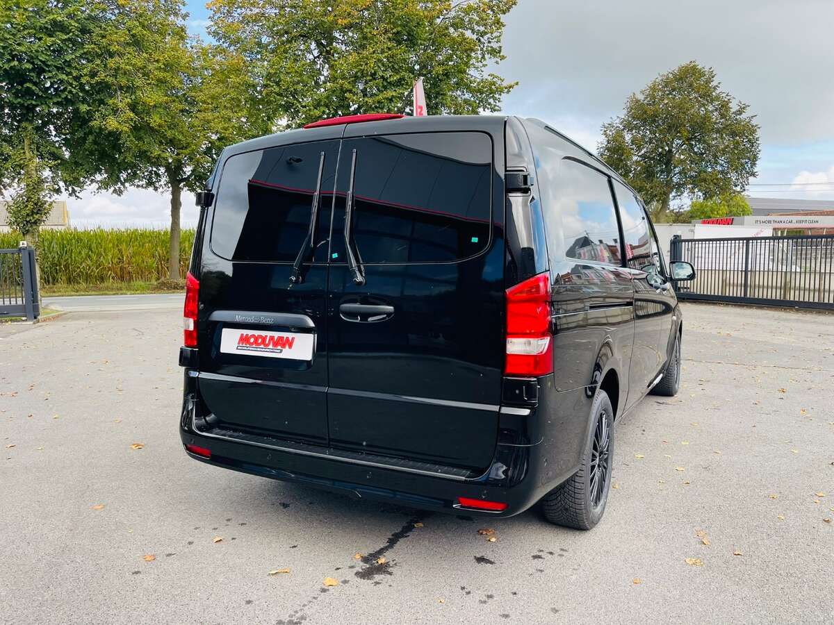 mercedes-vito-machtig-interieur (1).JPEG