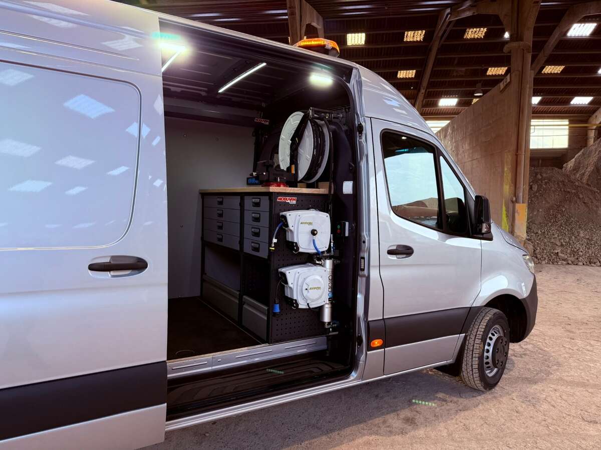 vereenooghe-van-mossel-brugge-mercedes-sprinter (4).JPEG