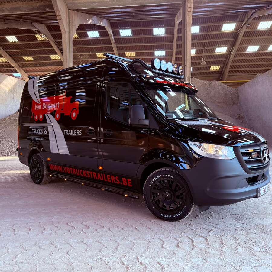 Van Bogaert Trucks & Trailers - Mercedes Sprinter