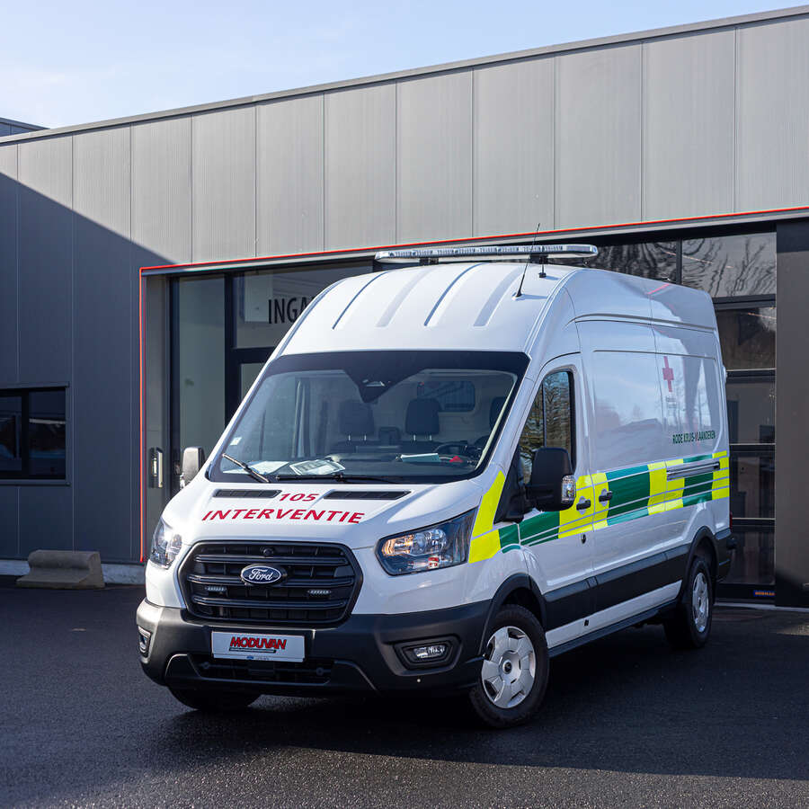 Rode Kruis Oudenburg-Jabbeke - Ford Transit